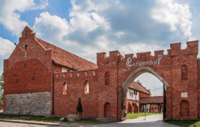 Замковое имение Langendorf (Калининград)