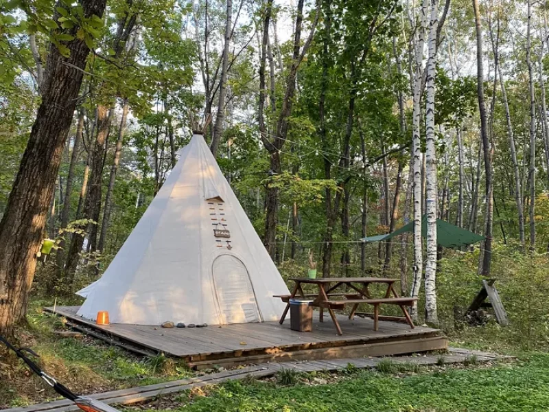 Forest Camping типи