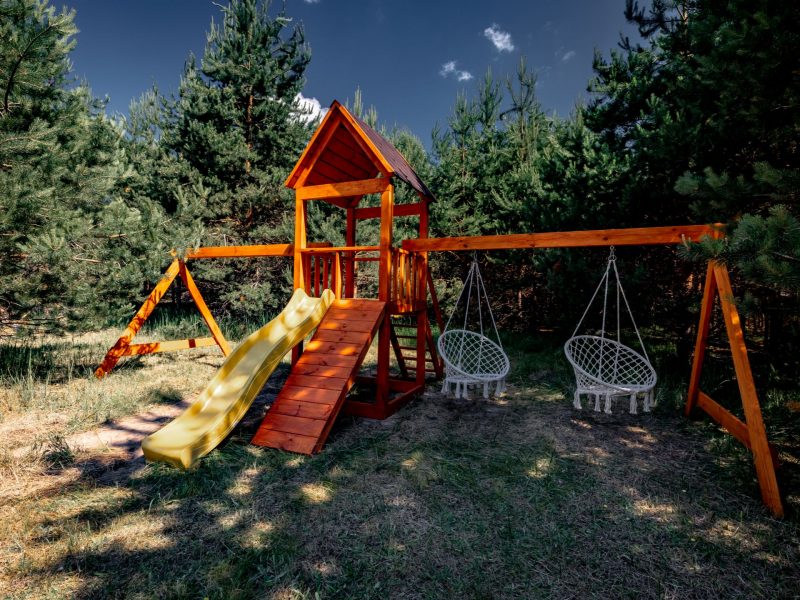 Глэмпинг Forest детская площадка