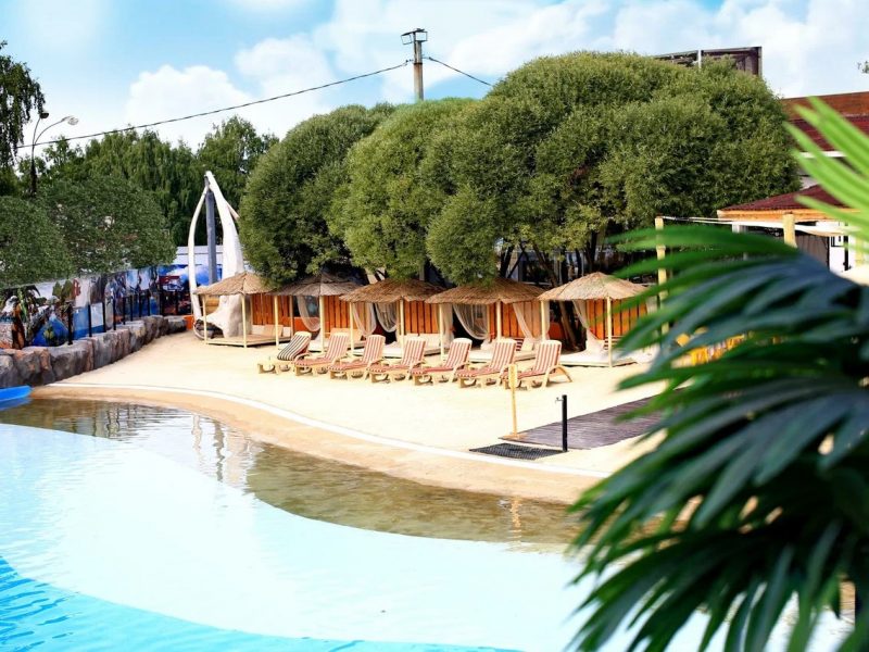 Dolphin Planet Hotel & SPA пляж