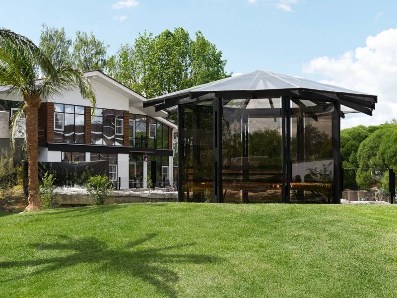 Dolphin Planet Hotel & SPA забронировать
