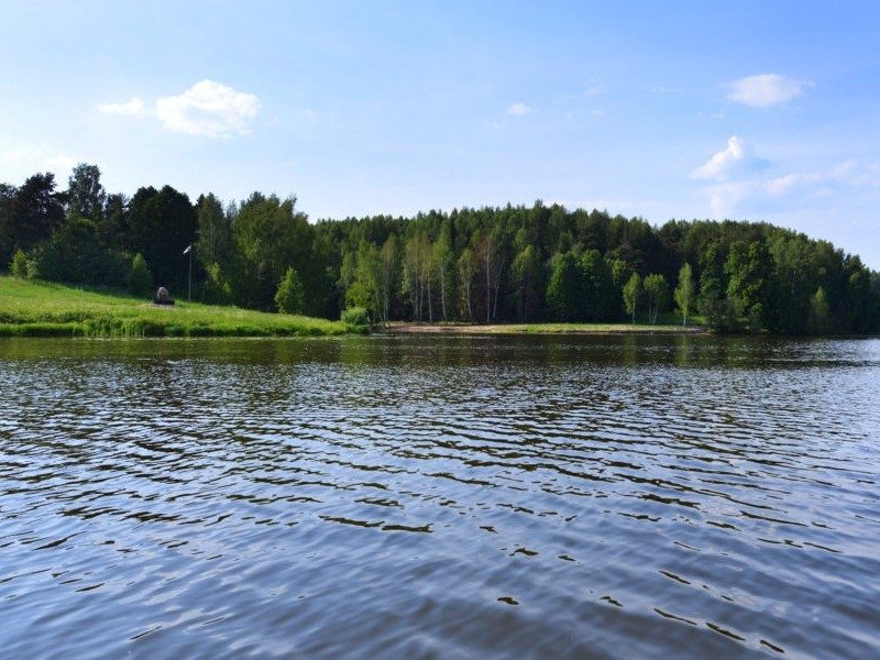 Кантри Хоум река