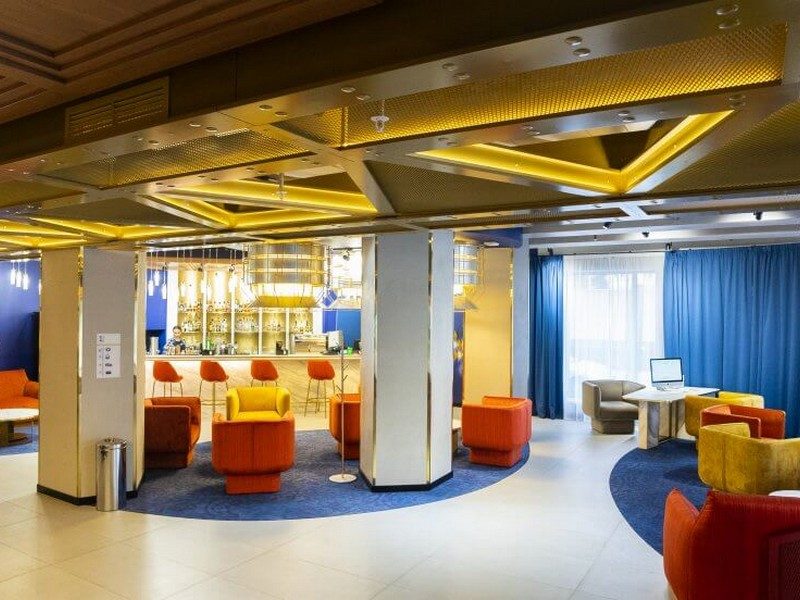 Mercure холл