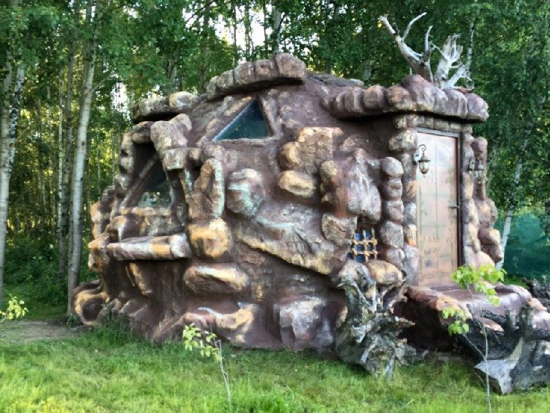 Пещера Гингемы сбоку
