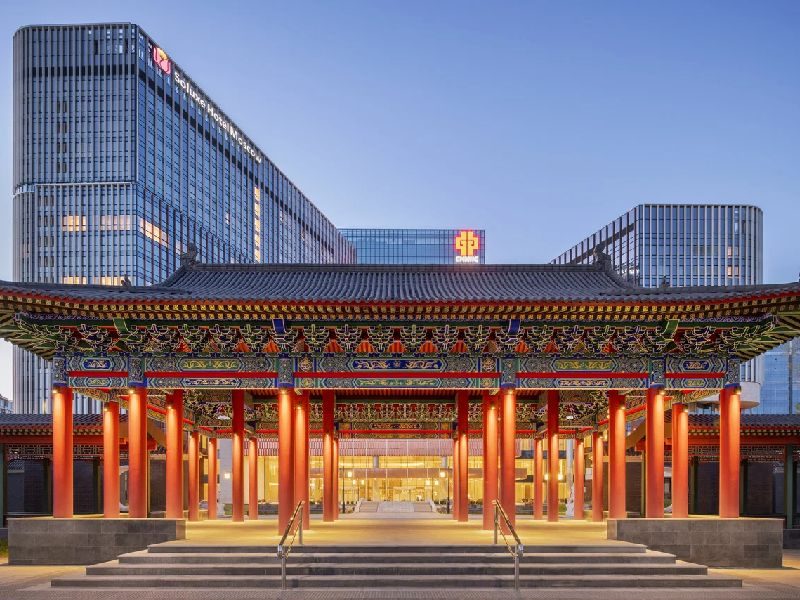 Soluxe Hotel Moscow главный вход