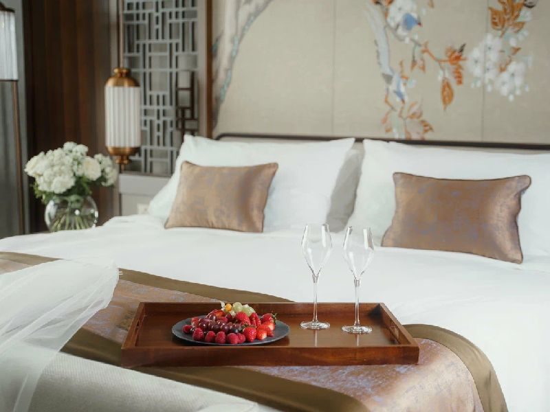 Soluxe Hotel Moscow кровать