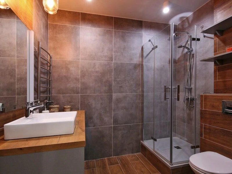 Suffix Hostel душевая