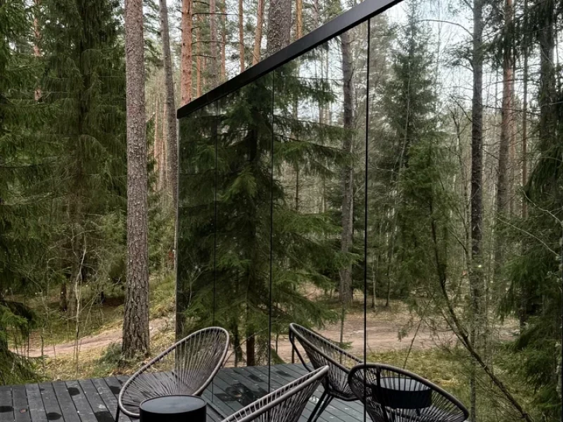 Shanti Home Les терраса зеркального домика