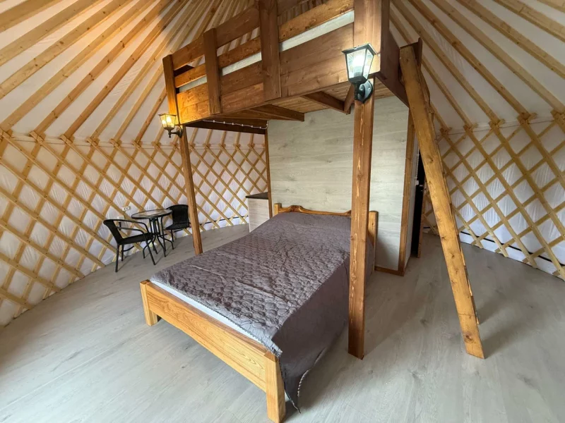 Юрта Люкс спальное место