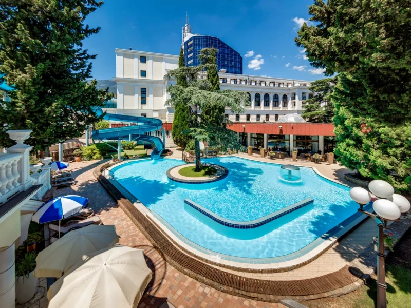 Oreanda Resort & SPA дворик