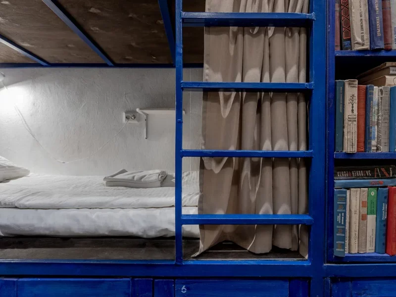 BookCase Hostel односпальный номер