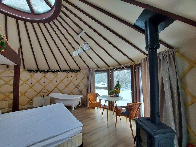 yurt-resort-10