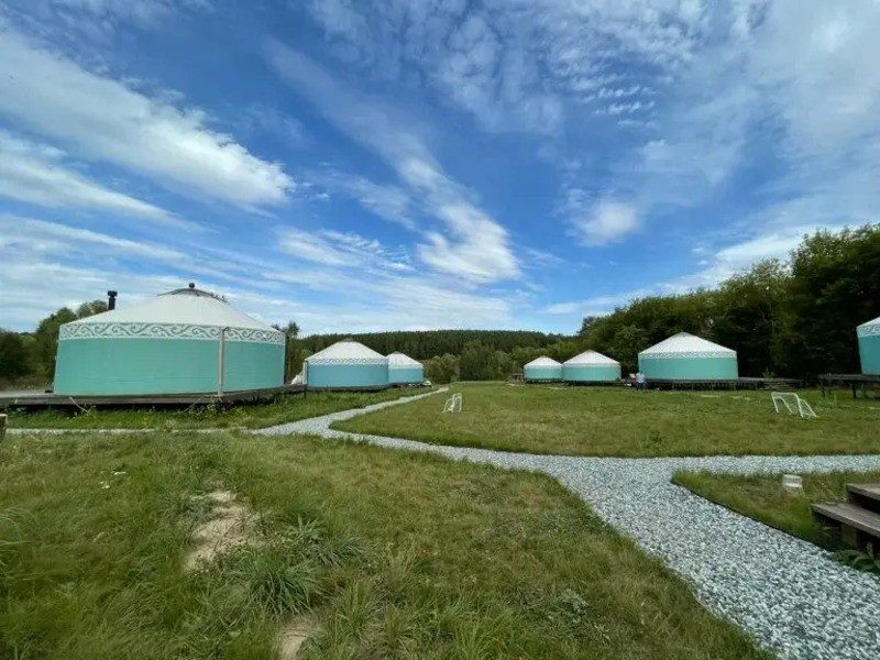 yurt-resort-9